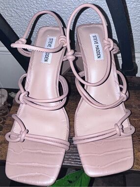 Steven Madden Pink Crocodile Issy Open Toe Heeled Sandals Women’s 8.5